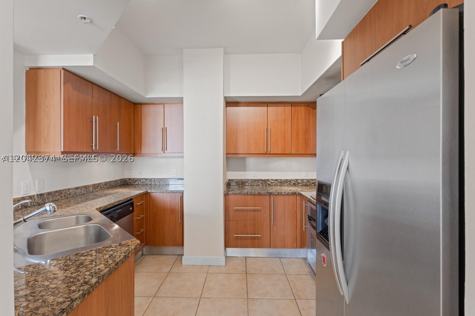888 S Douglas Rd 1405