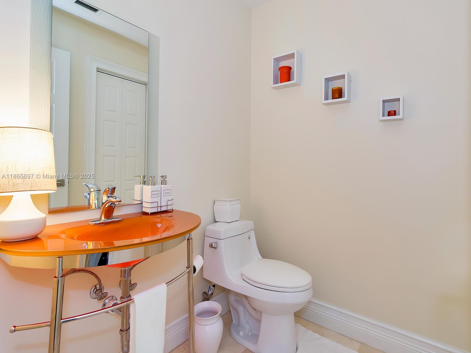 ORANGEBROOK GOLF ESTATES - Residential Lease