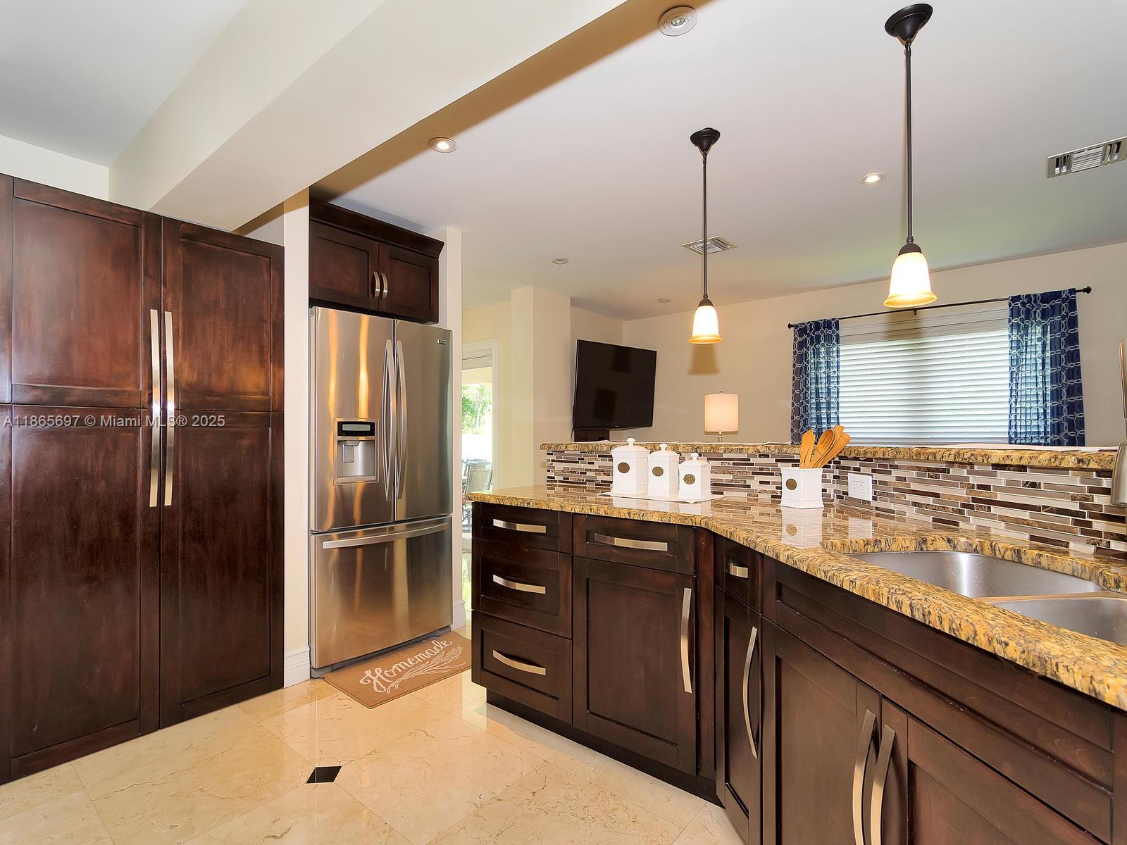 ORANGEBROOK GOLF ESTATES - Residential Lease