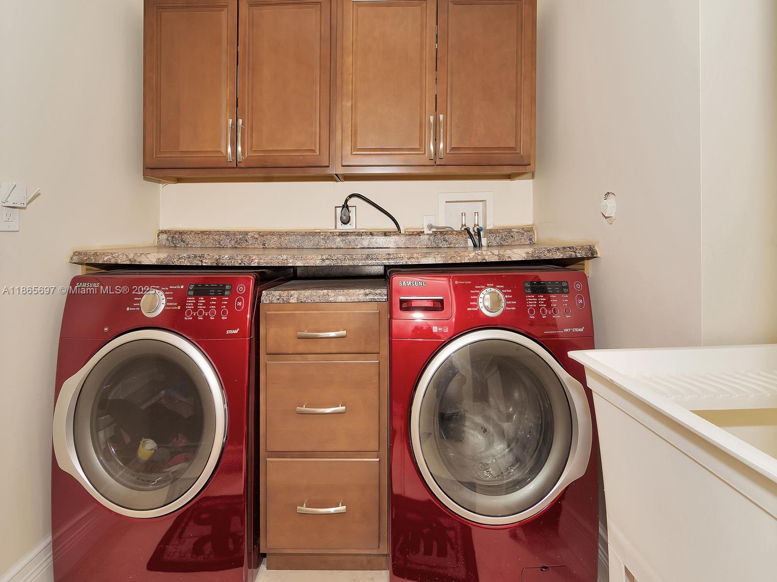 ORANGEBROOK GOLF ESTATES - Residential Lease