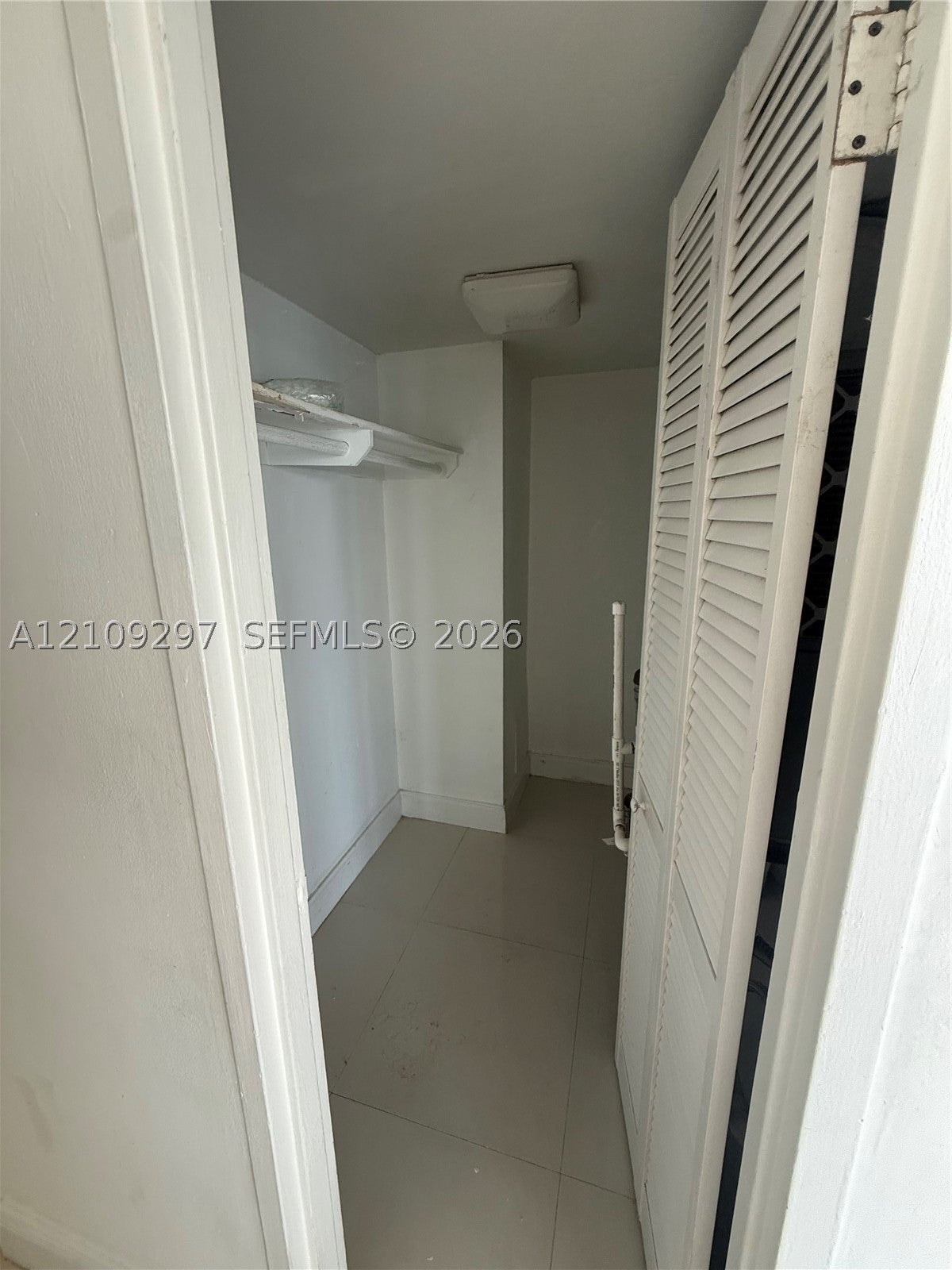 7545 E Treasure Dr 8H