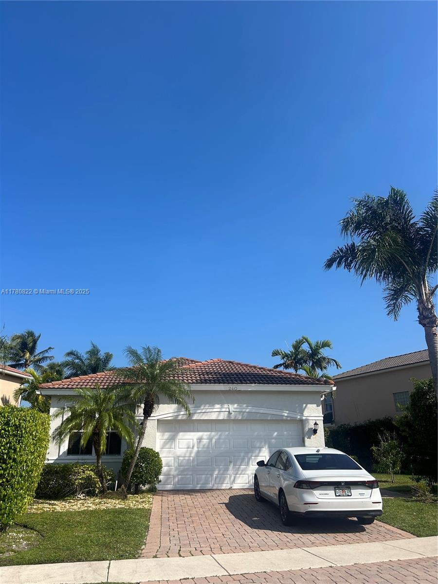 MIRABELLA AT MIRASOL C - Residential Lease