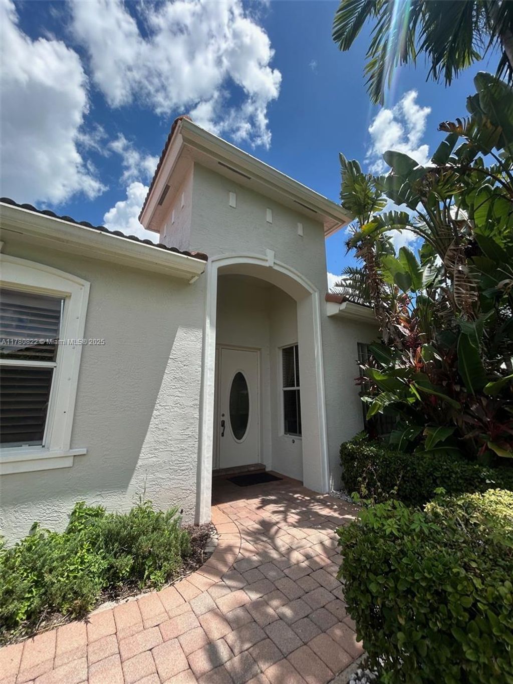 Photo of 240 Isle Verde Way, Palm Beach Gardens, FL 33418 (MLS # A11780822)