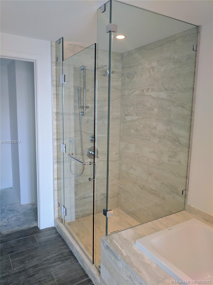 Biscayne Beach - Residential Lease
