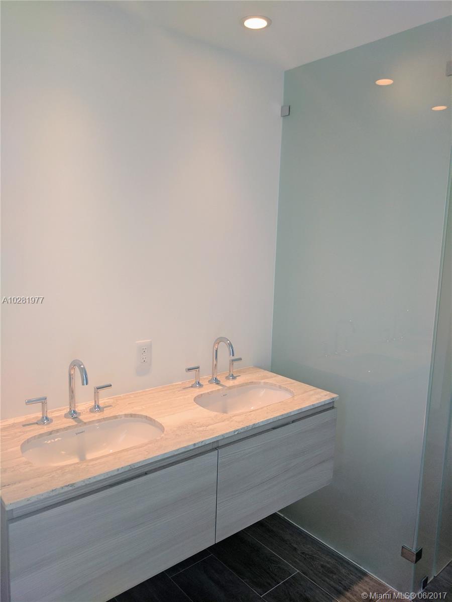 Biscayne Beach - Residential Lease