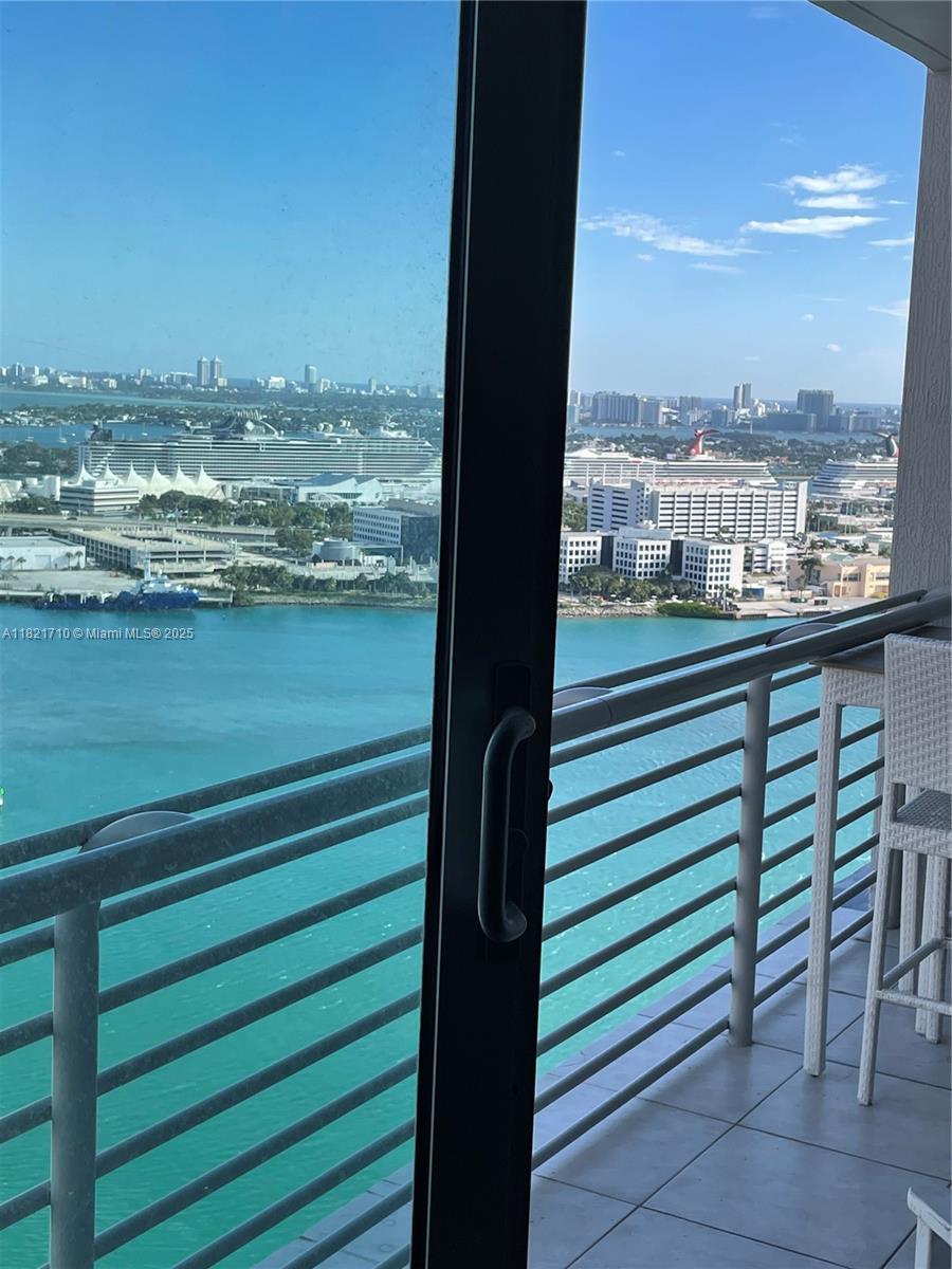 ONE MIAMI EAST CONDO - Residential