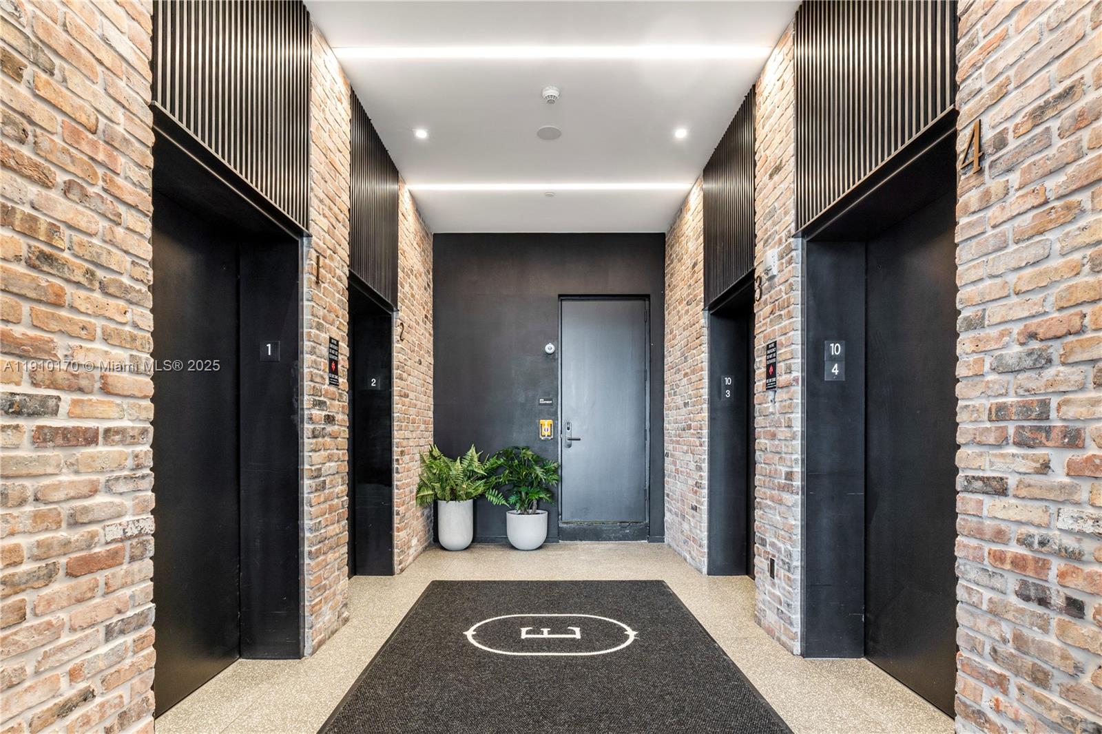 MAP OF MIAMI DADE CO. FL. - Residential Lease