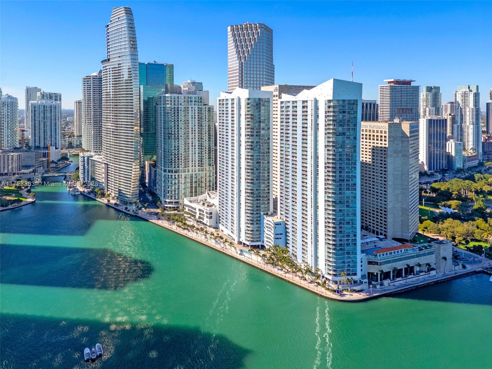 Property for Sale at 325 S Biscayne Blvd 3726, Miami, Broward County, Florida - Bedrooms: 3 
Bathrooms: 2  - $936,000