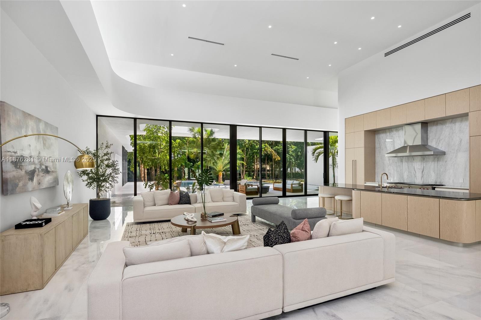 FLA FRUIT LANDS CO SUB NO - Residential