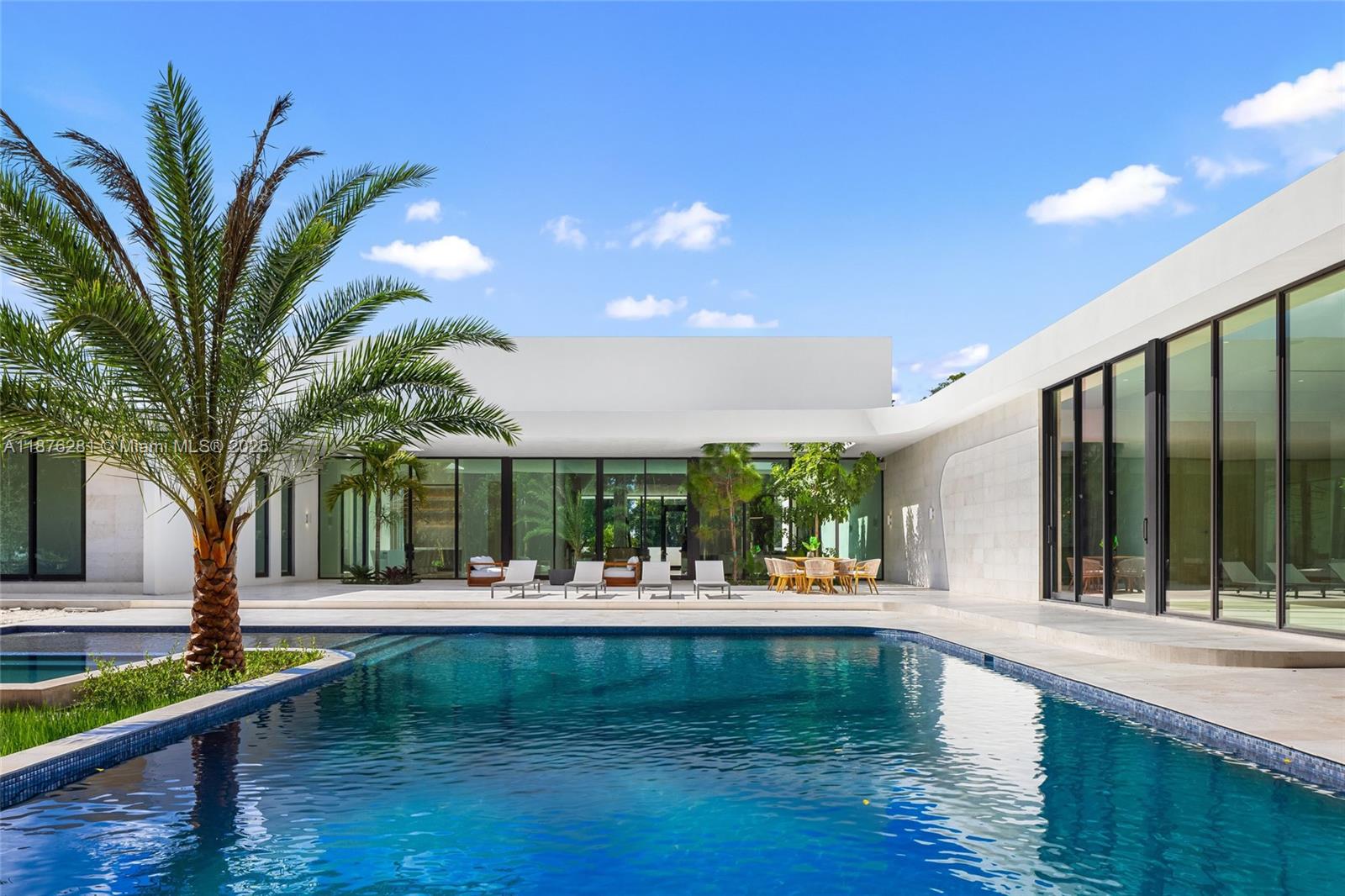 FLA FRUIT LANDS CO SUB NO - Residential