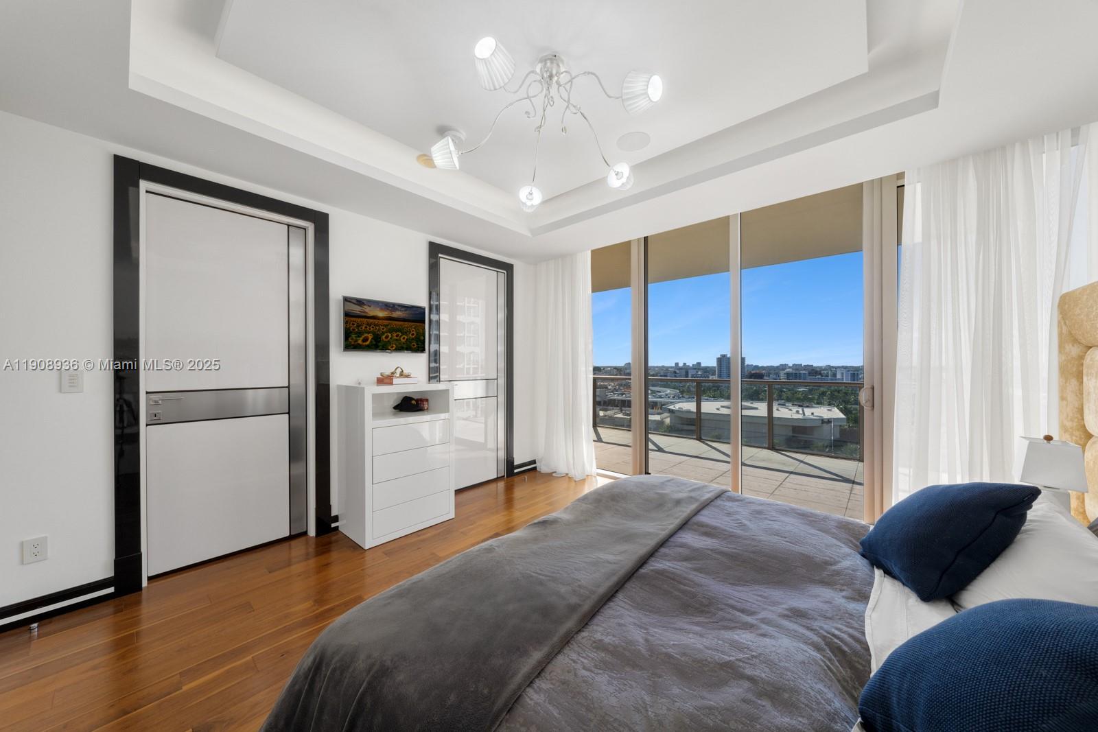 BAL HARBOUR NORTH SOUTH C - Residential