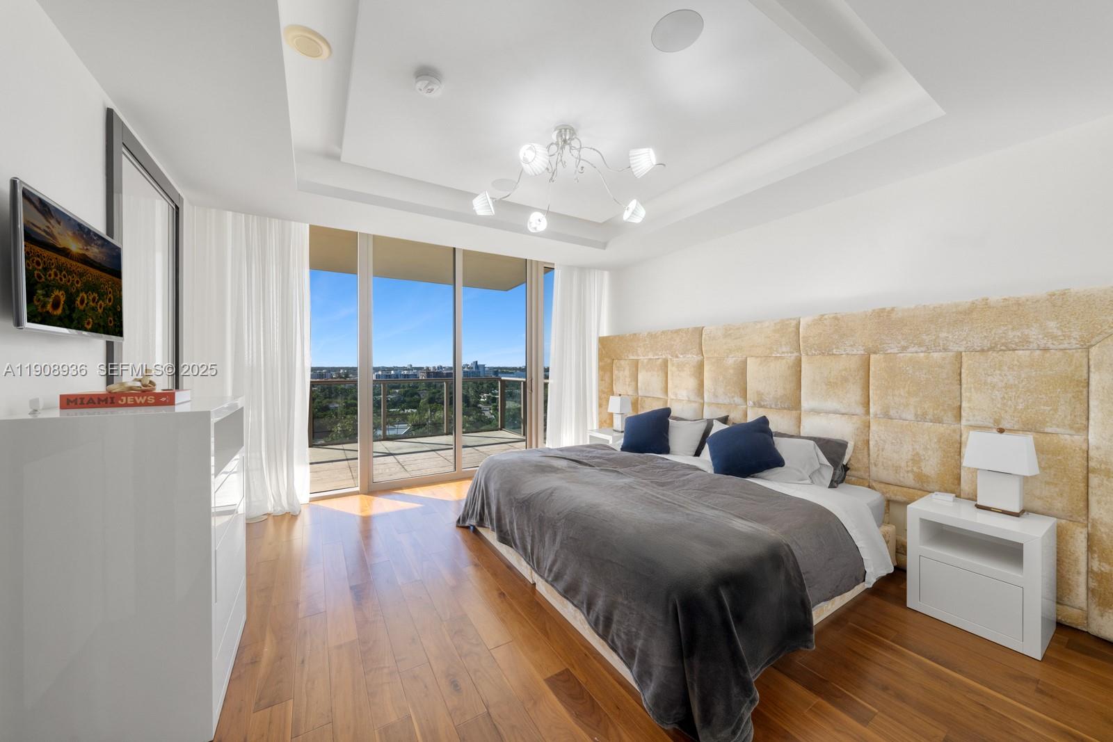 BAL HARBOUR NORTH SOUTH C - Residential