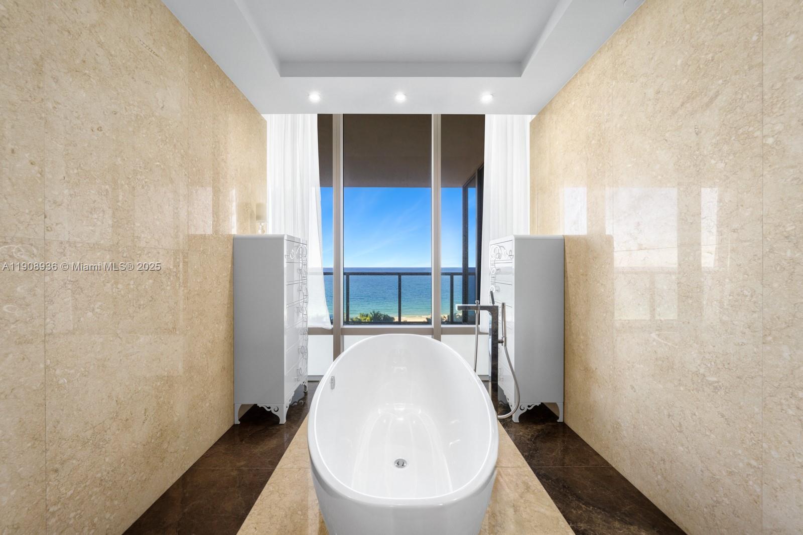BAL HARBOUR NORTH SOUTH C - Residential