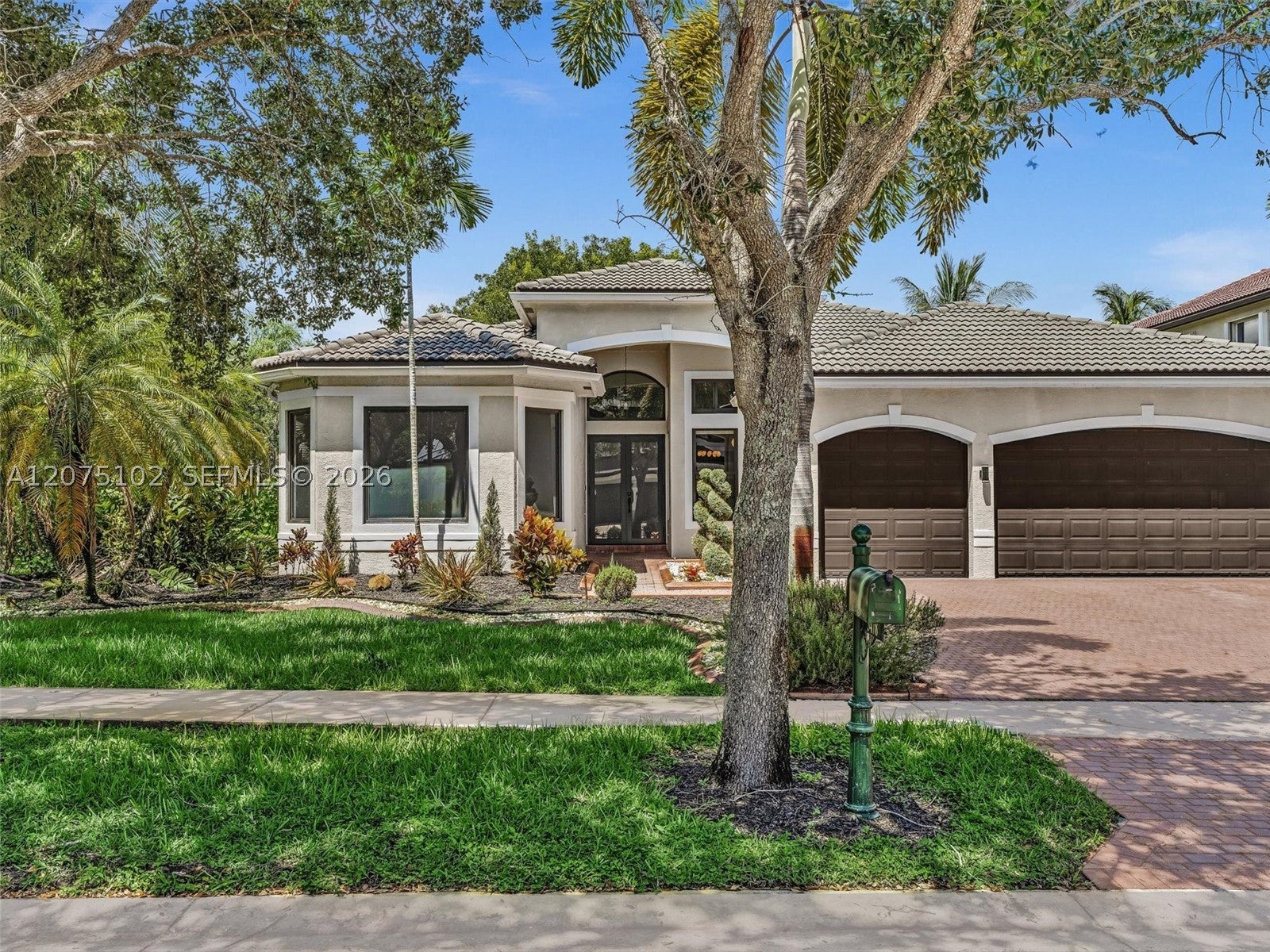 5478 SW 189th Ave