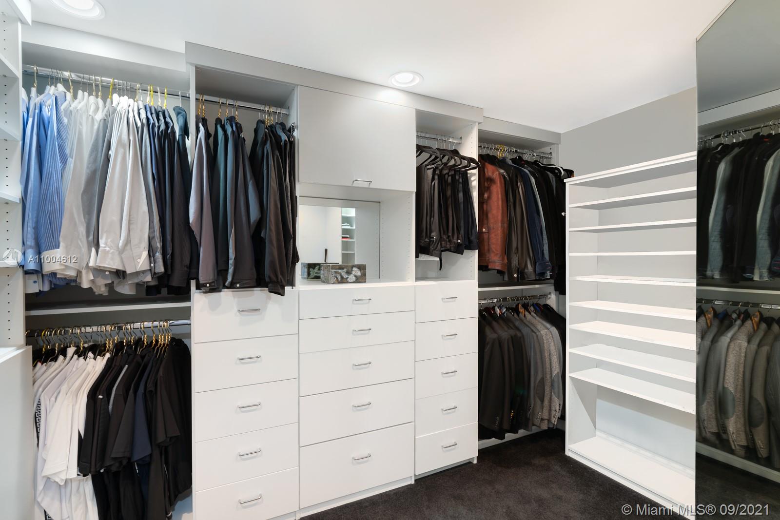 AQUAZUL CONDO - Residential