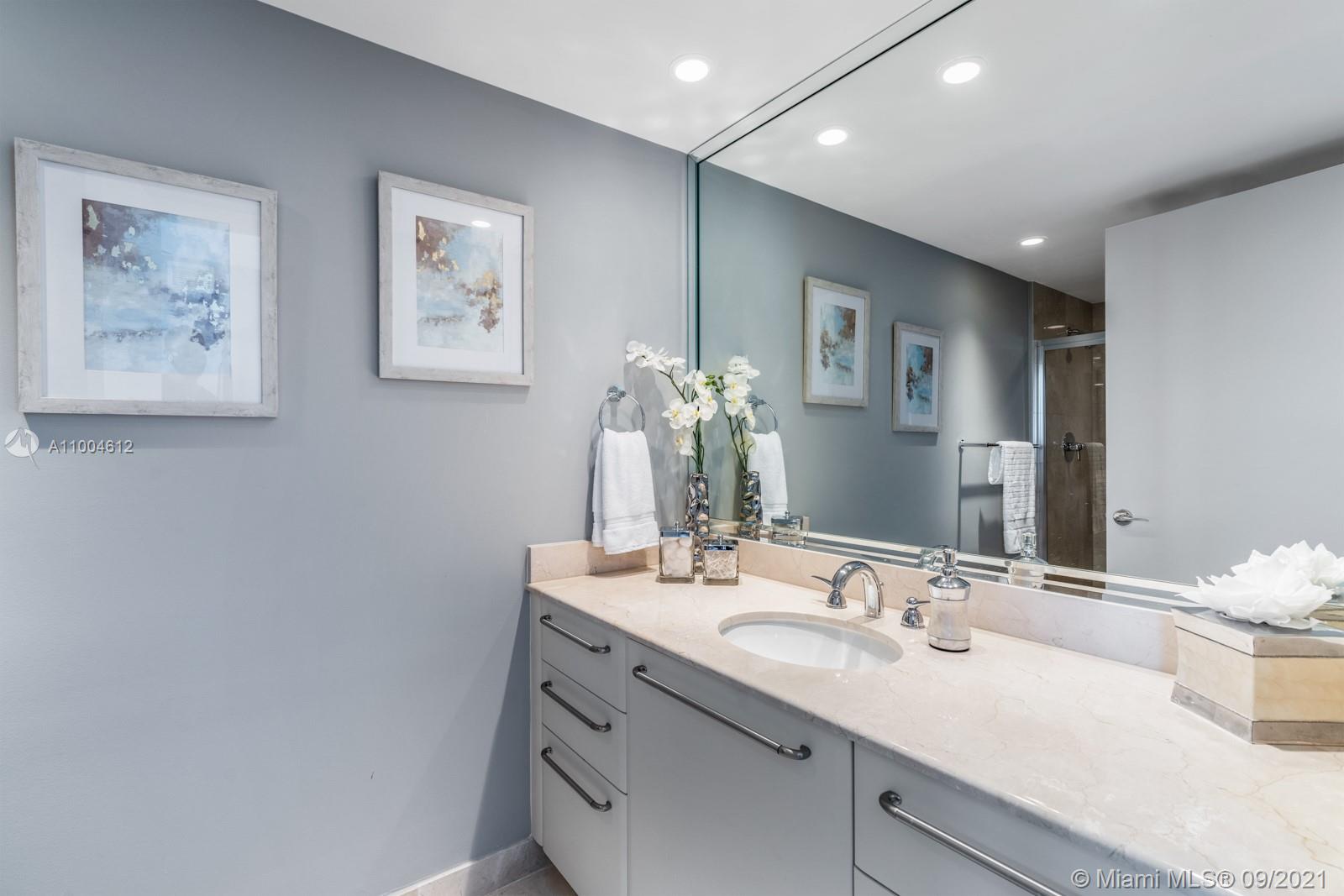 AQUAZUL CONDO - Residential