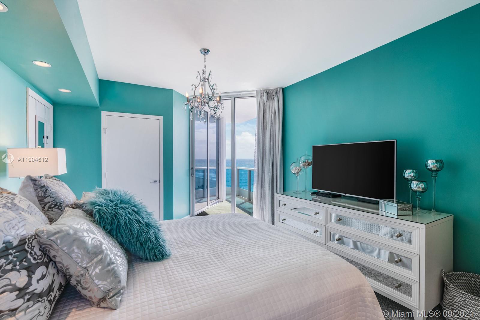 AQUAZUL CONDO - Residential