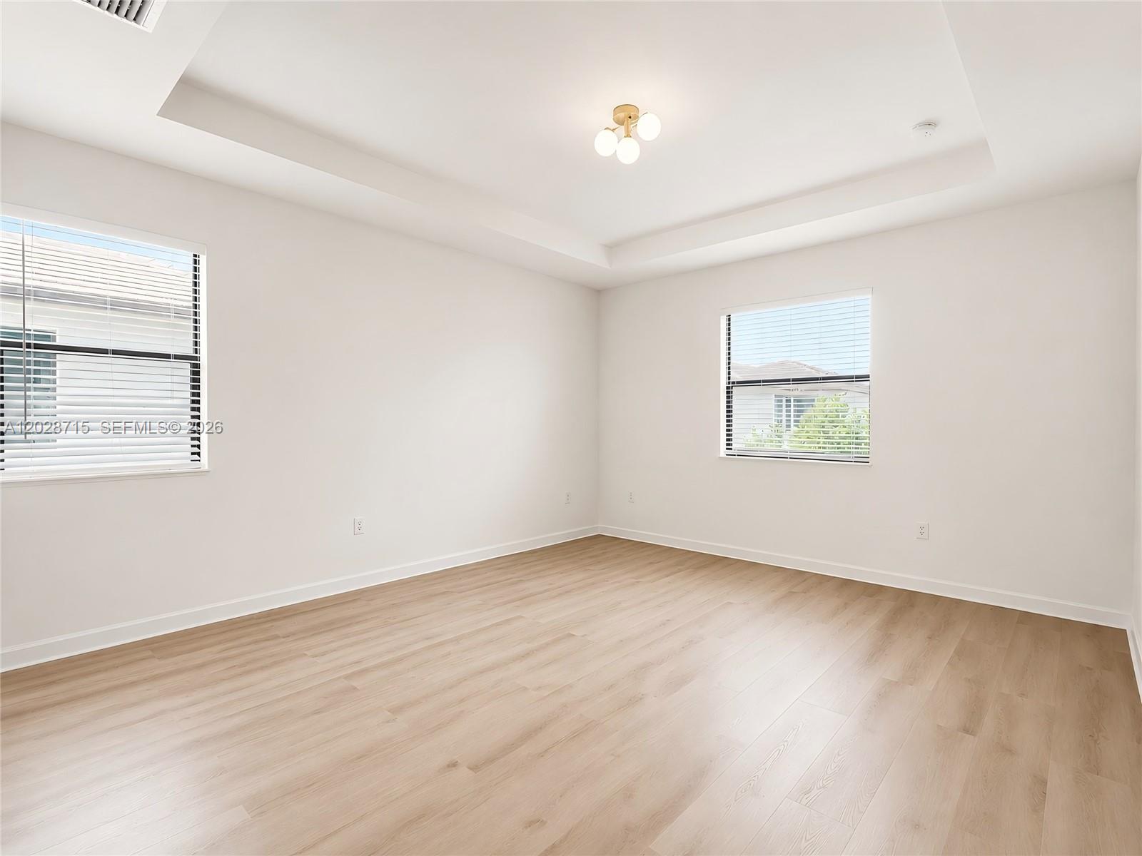 AQUABELLA NORTH - Residential
