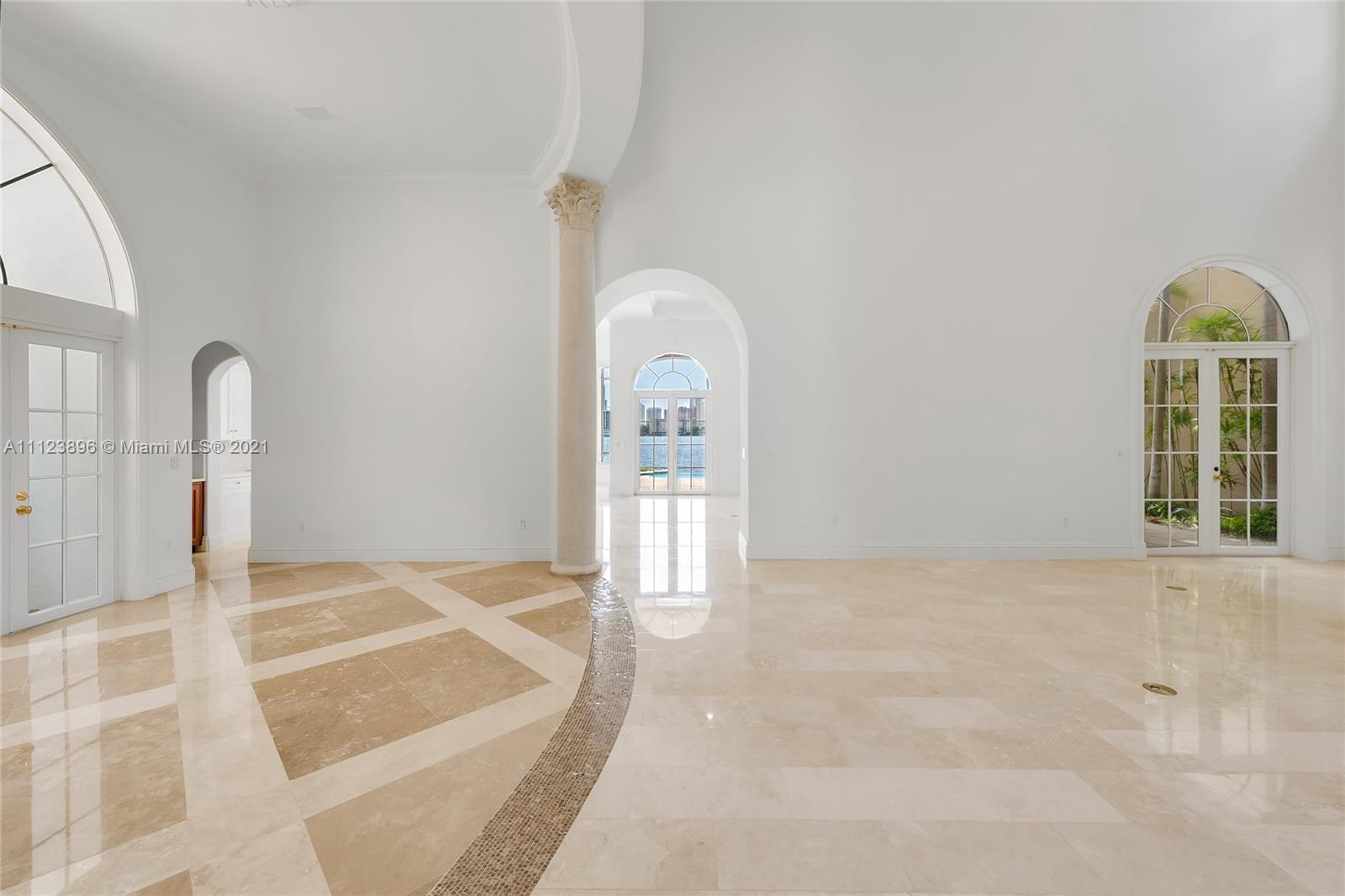 ISLAND ESTATES - Residential