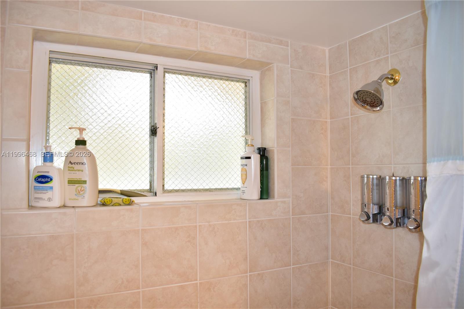 SUNRISE LAKES 143 CONDO - Residential