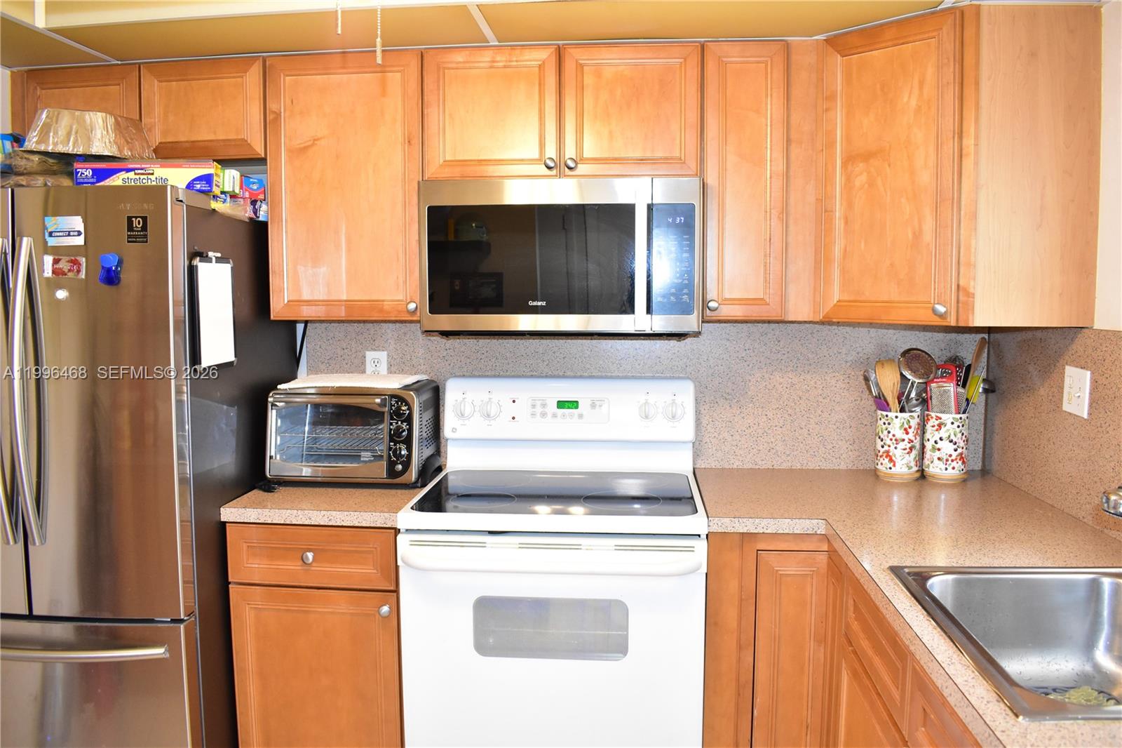 SUNRISE LAKES 143 CONDO - Residential