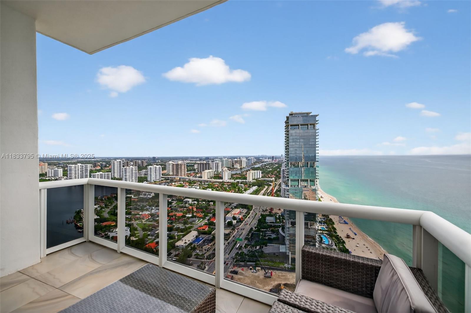 TRUMP ROYALE CONDO - Residential