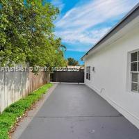 HIGHVIEW GARDENS SEC D - Residential Lease