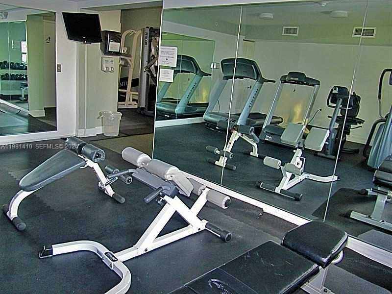 SEYBOLD POINTE CONDO - Residential Lease