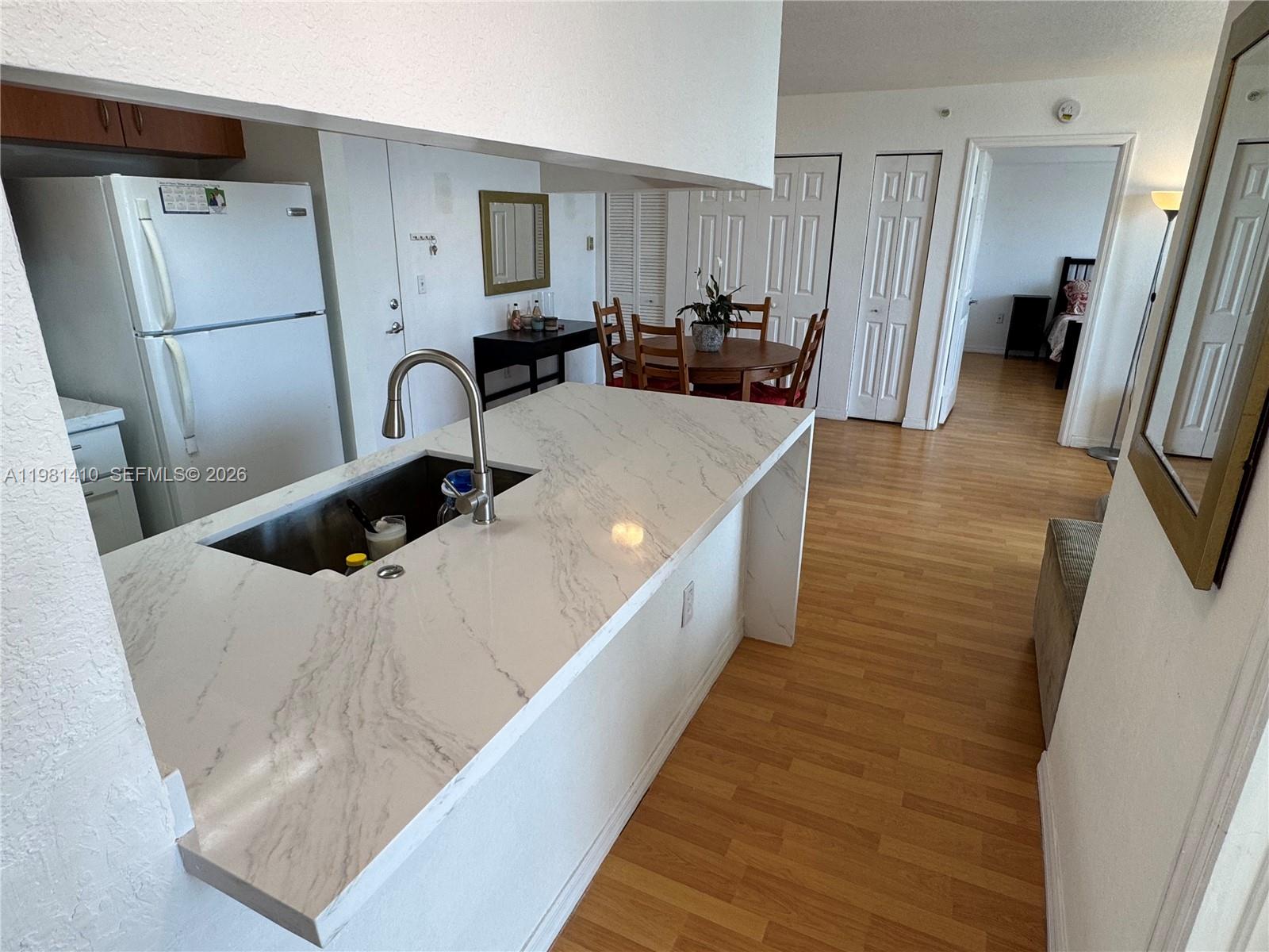 SEYBOLD POINTE CONDO - Residential Lease