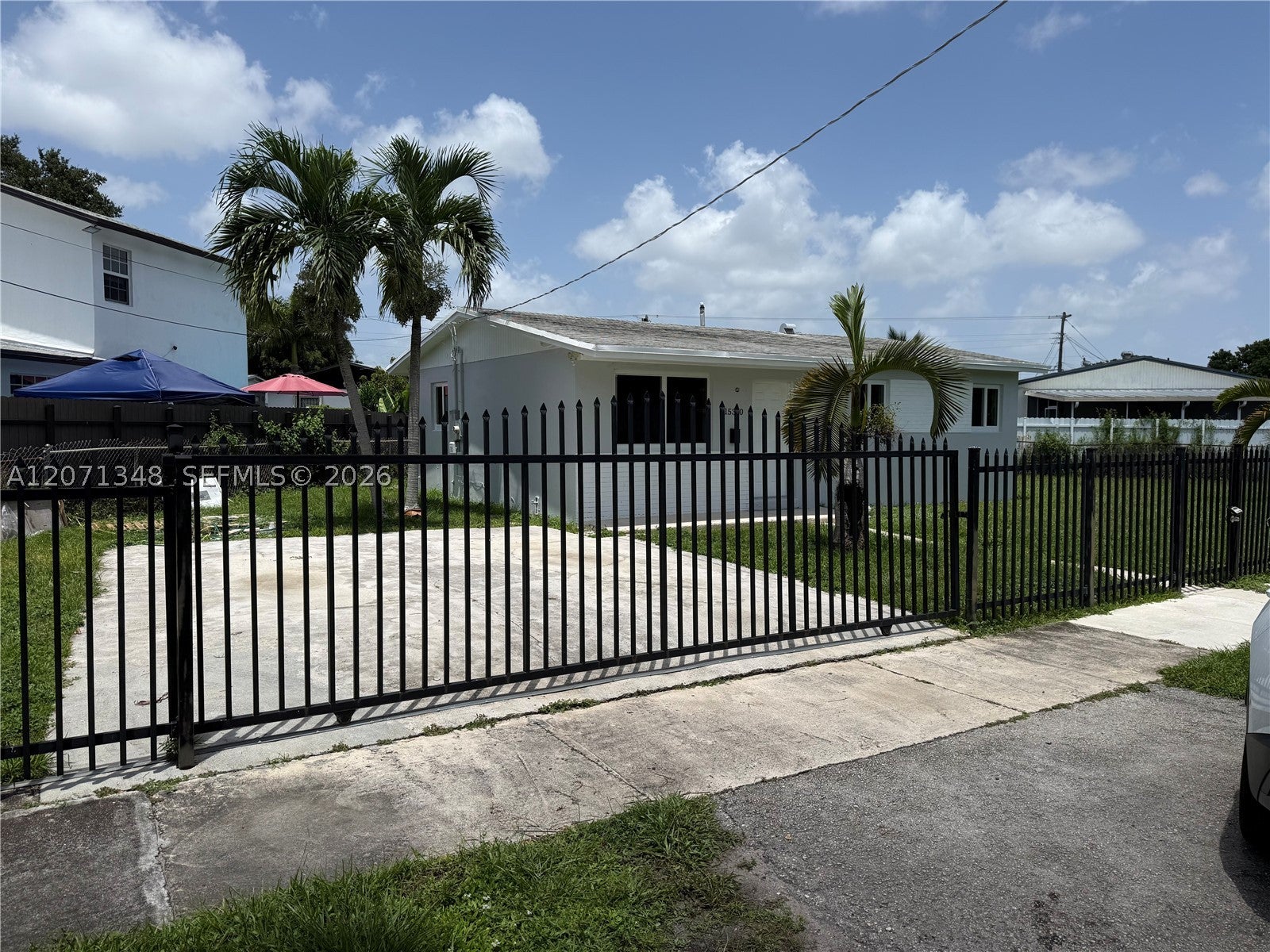 15300 Railroad Dr, Miami Gardens, FL, 33054/$385,000 1 15300 Railroad Dr
