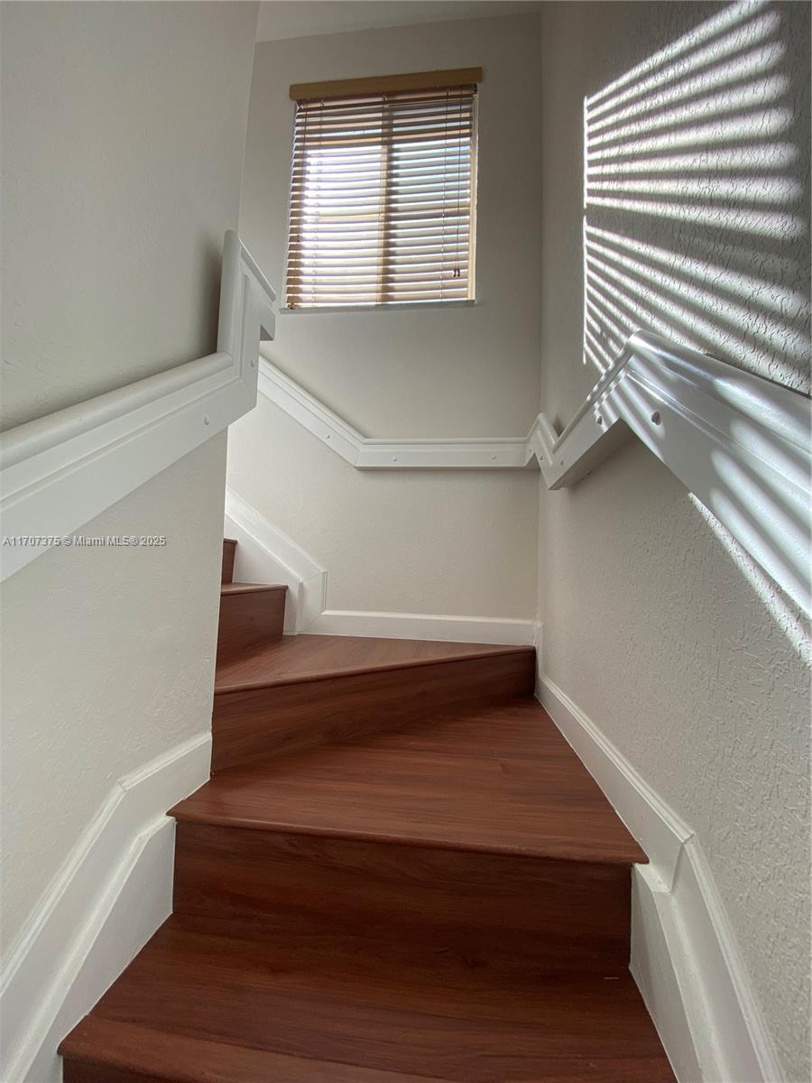 SHOMA VILLAS II AT COUNTR - Residential