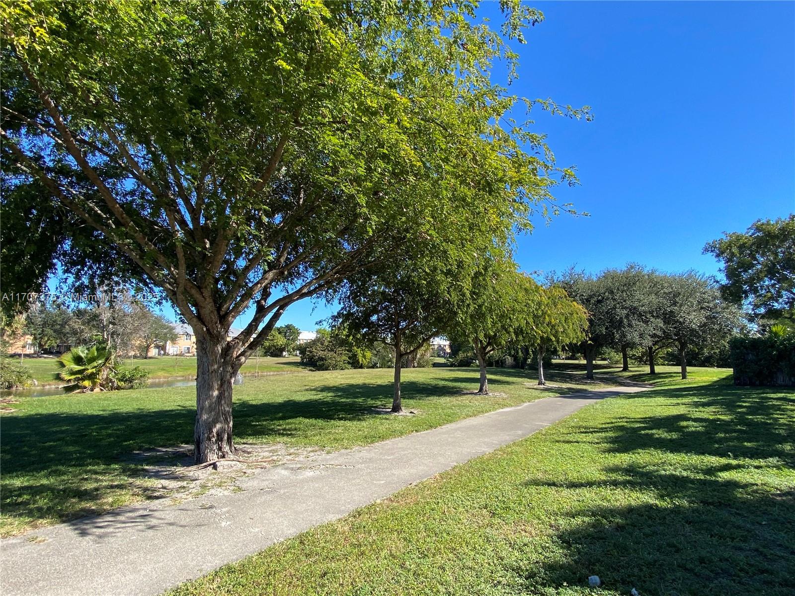 SHOMA VILLAS II AT COUNTR - Residential