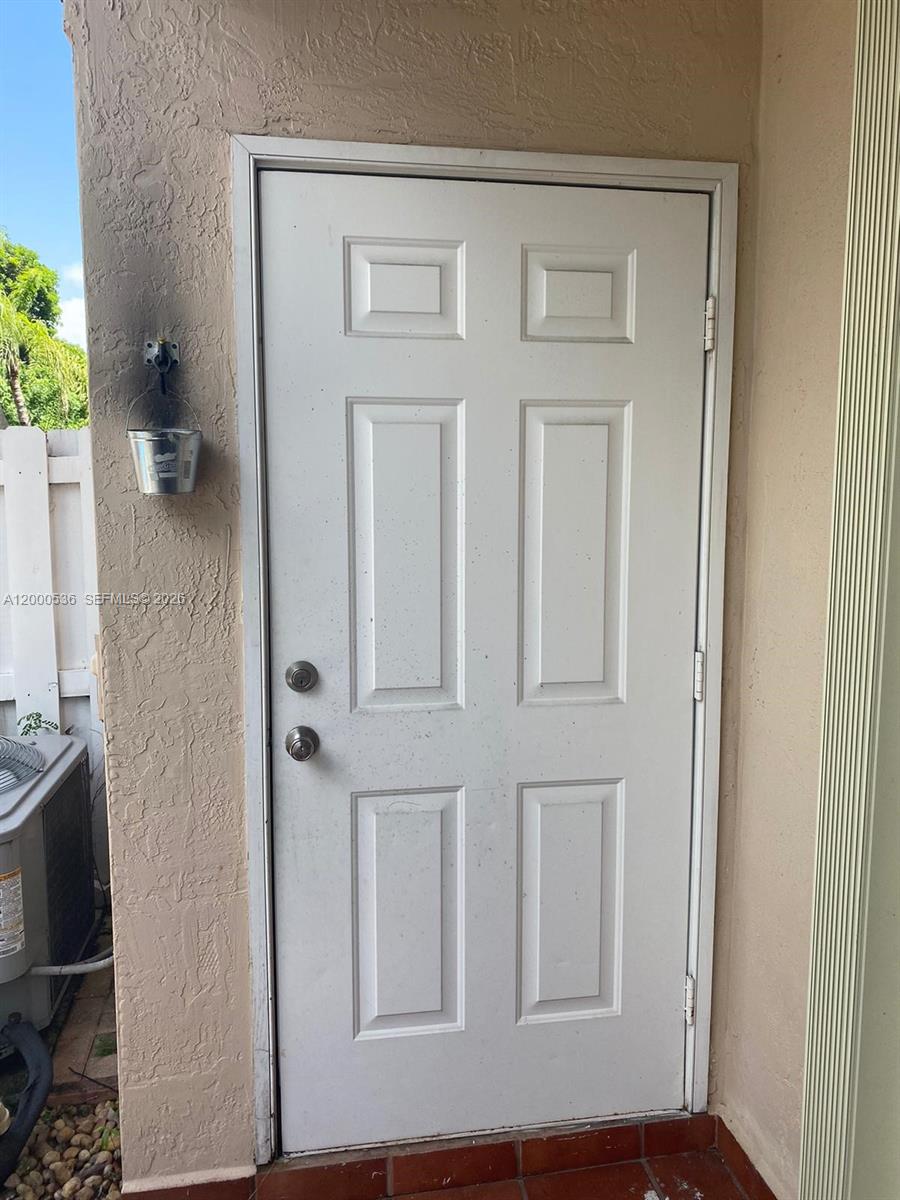 HAWKSNEST - Residential Lease