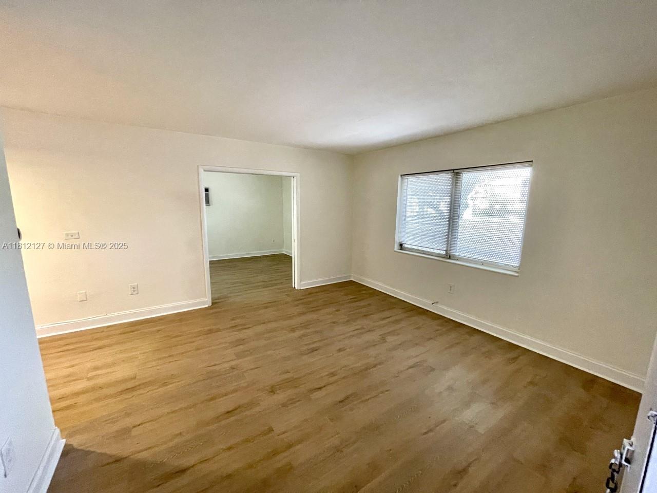 218 Santillane Ave 1