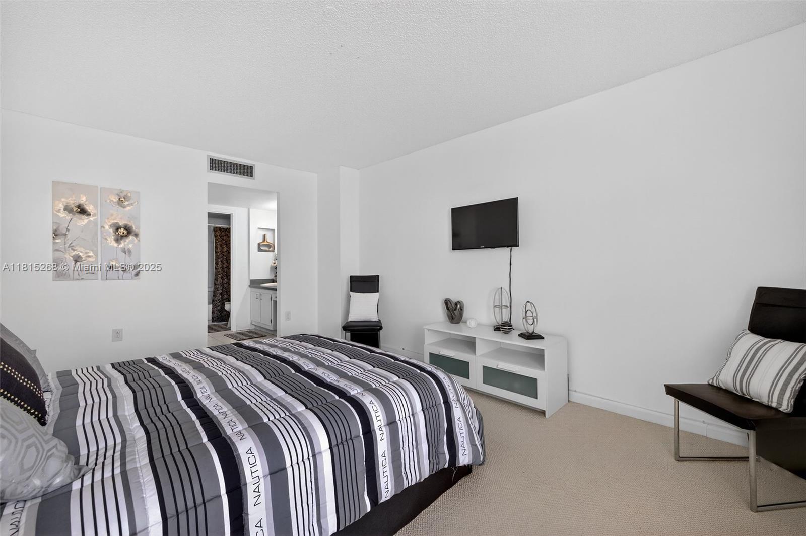 AVENTURA ELDORADO CONDO - Residential