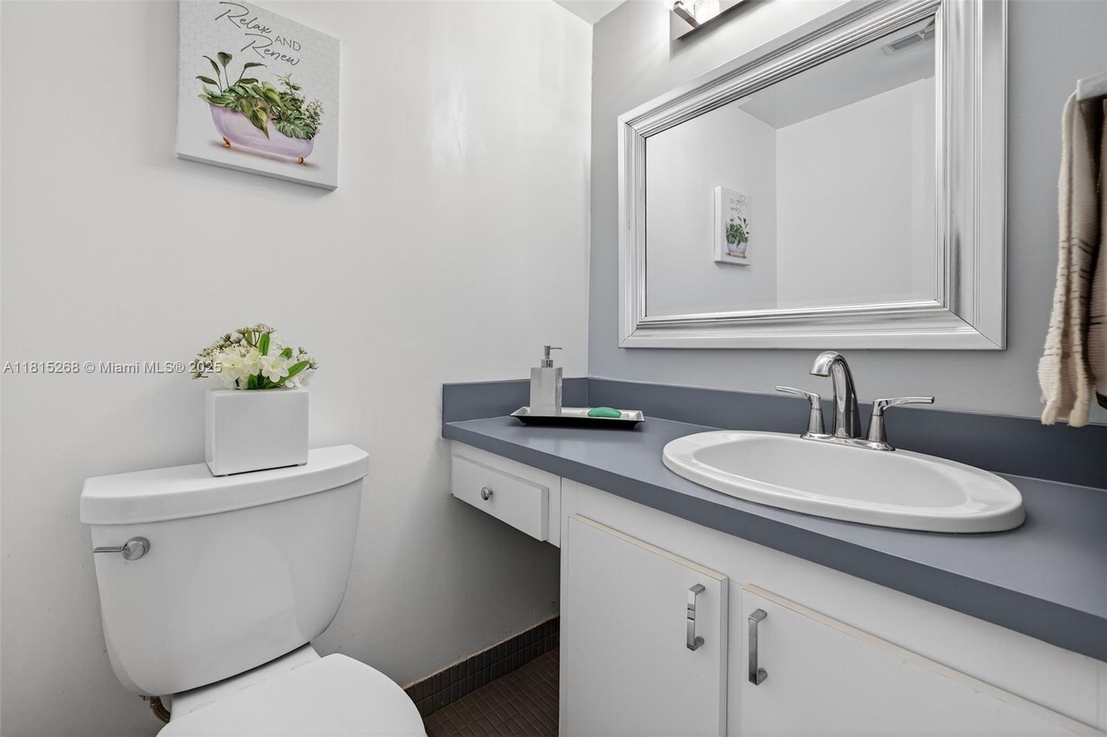 AVENTURA ELDORADO CONDO - Residential