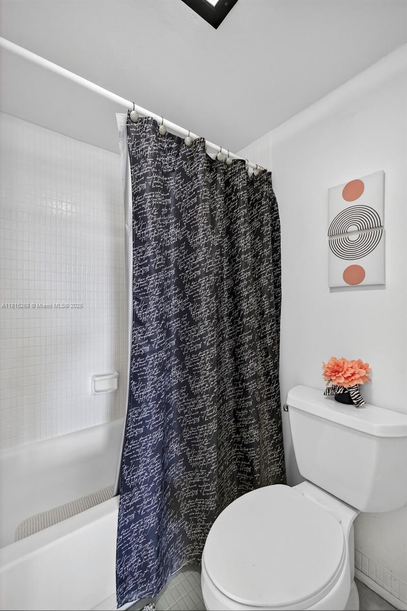 AVENTURA ELDORADO CONDO - Residential