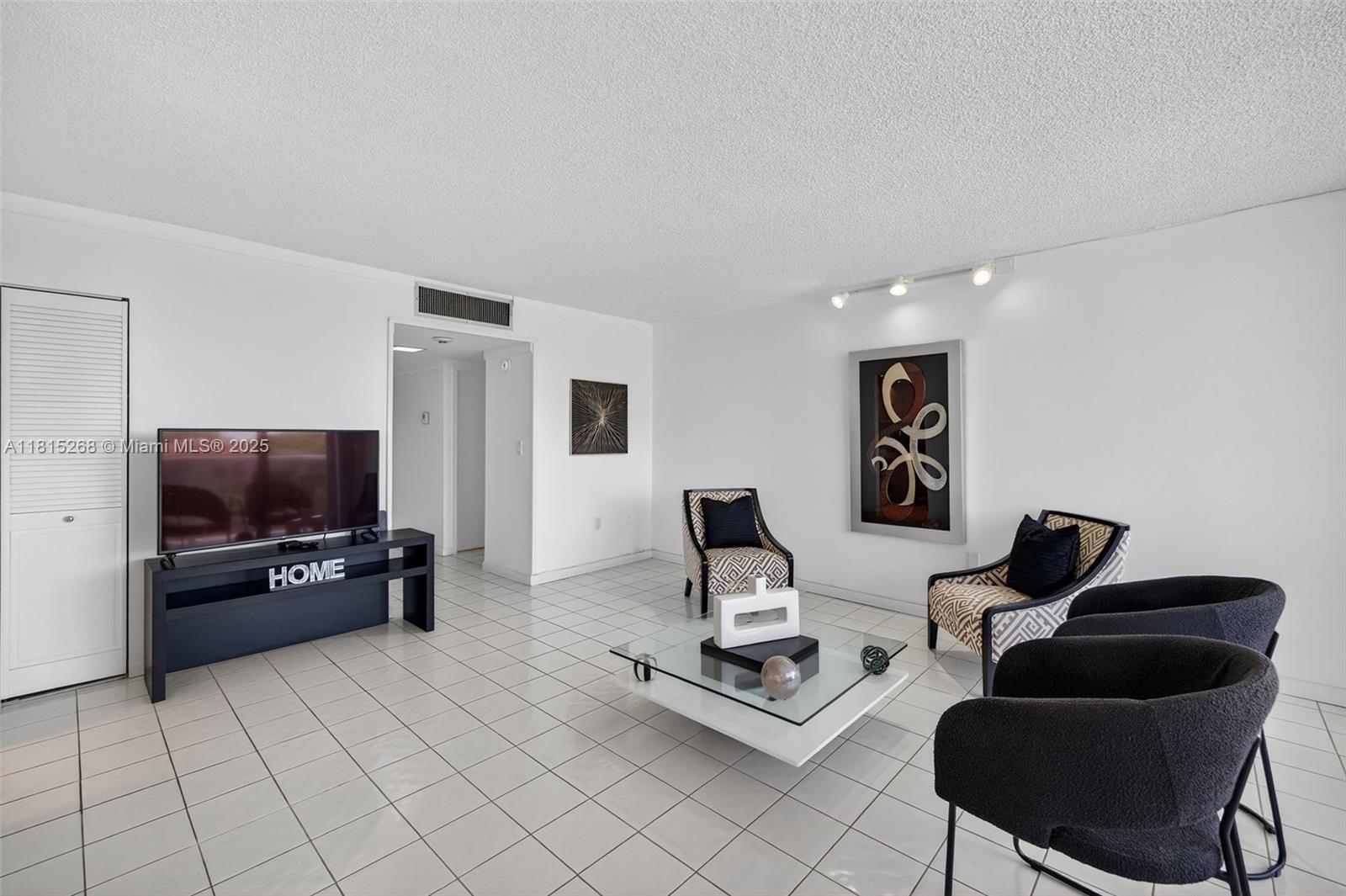 AVENTURA ELDORADO CONDO - Residential