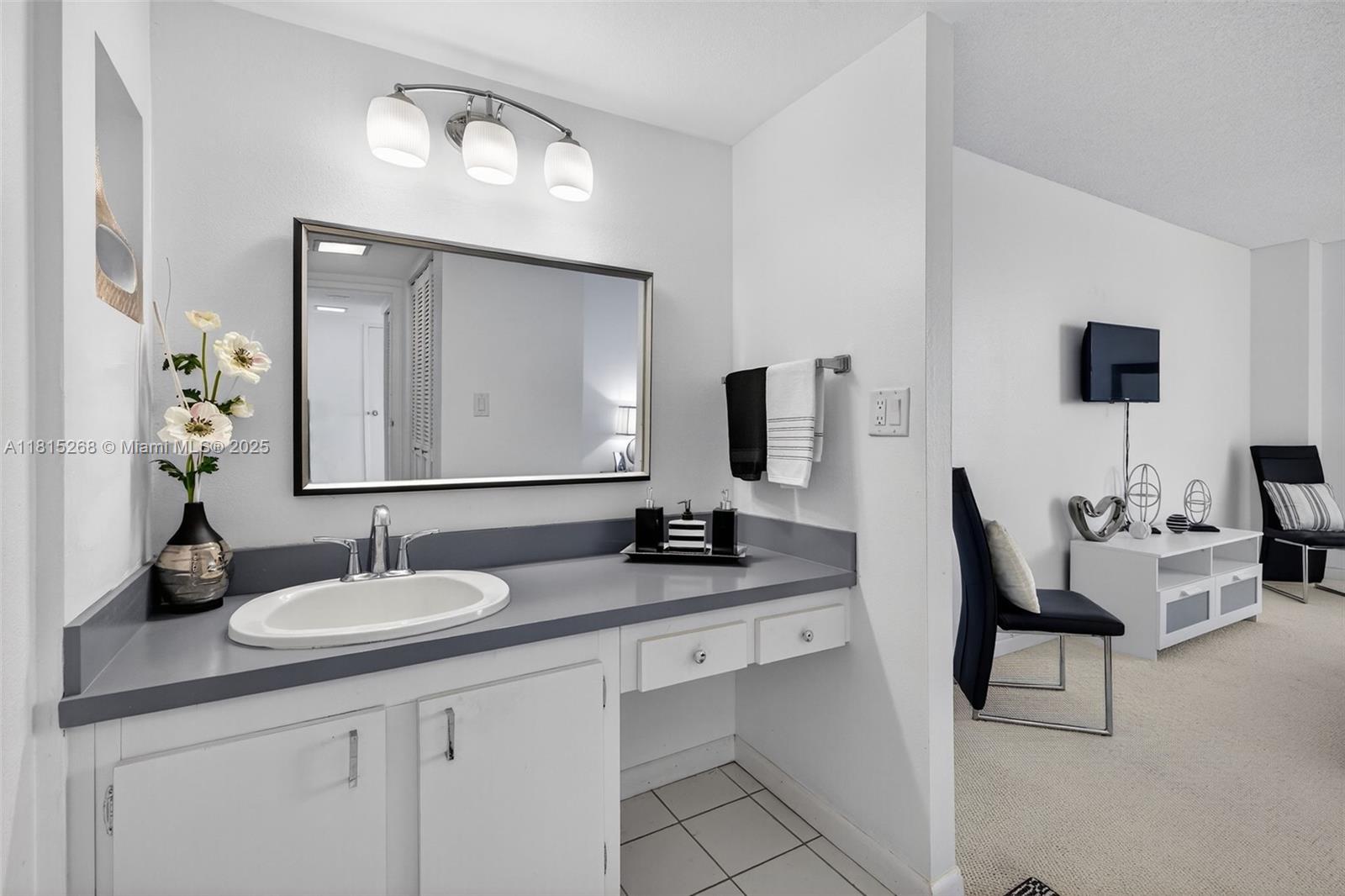 AVENTURA ELDORADO CONDO - Residential