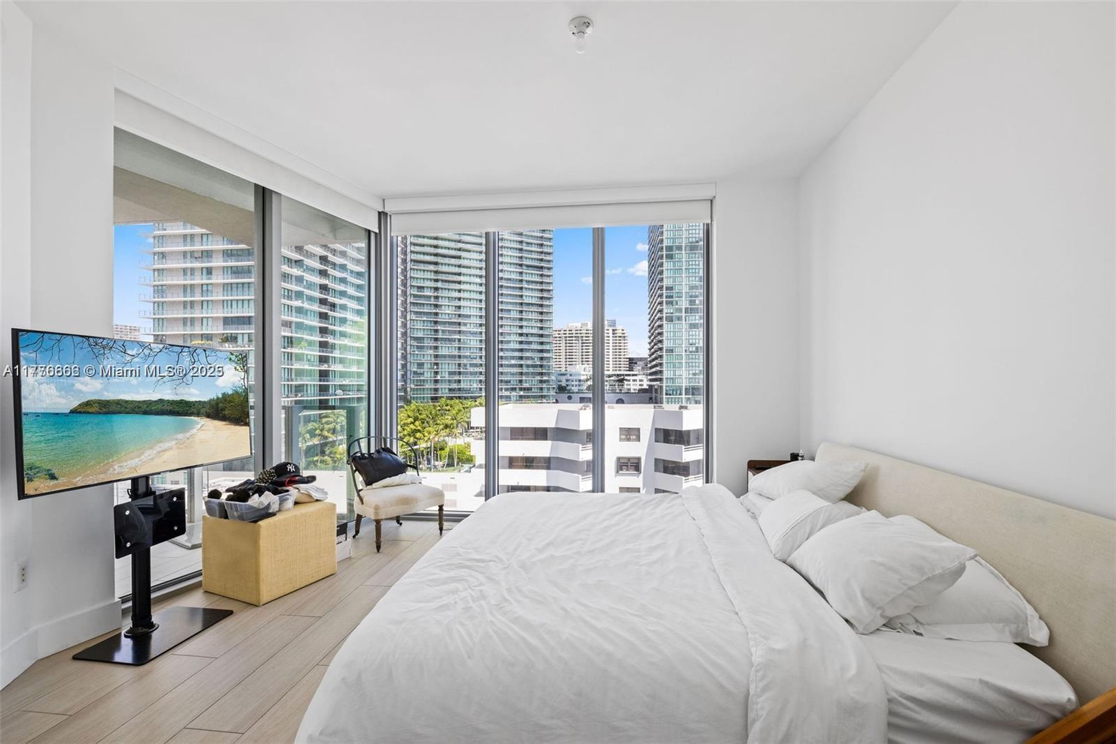 BISCAYNE BEACH CONDO - Residential