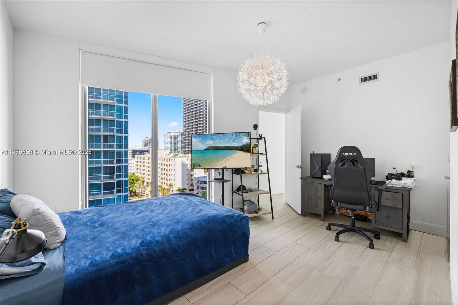 BISCAYNE BEACH CONDO - Residential