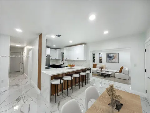 MLS: A11751405