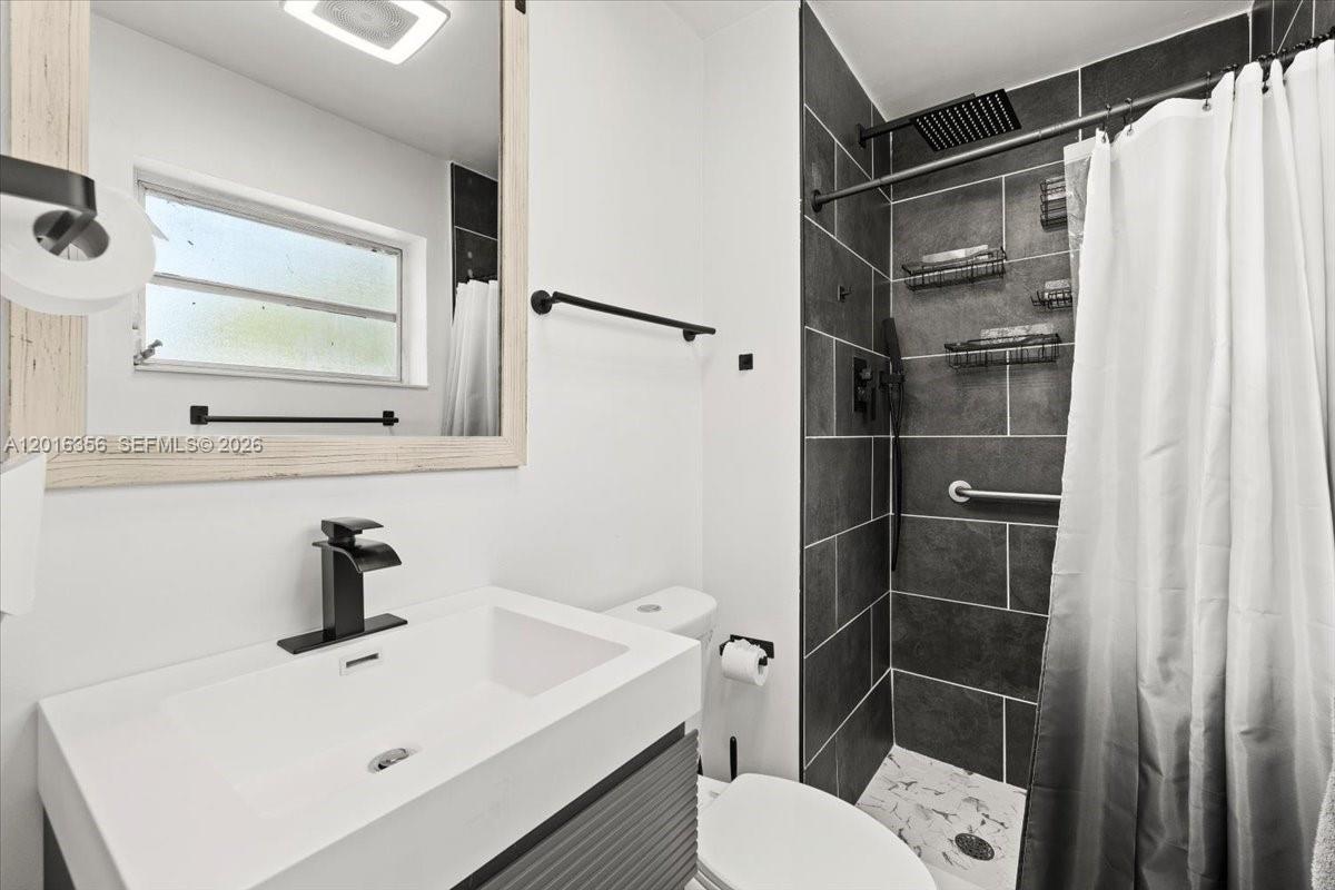 EMBASSY ESTATES - Residential