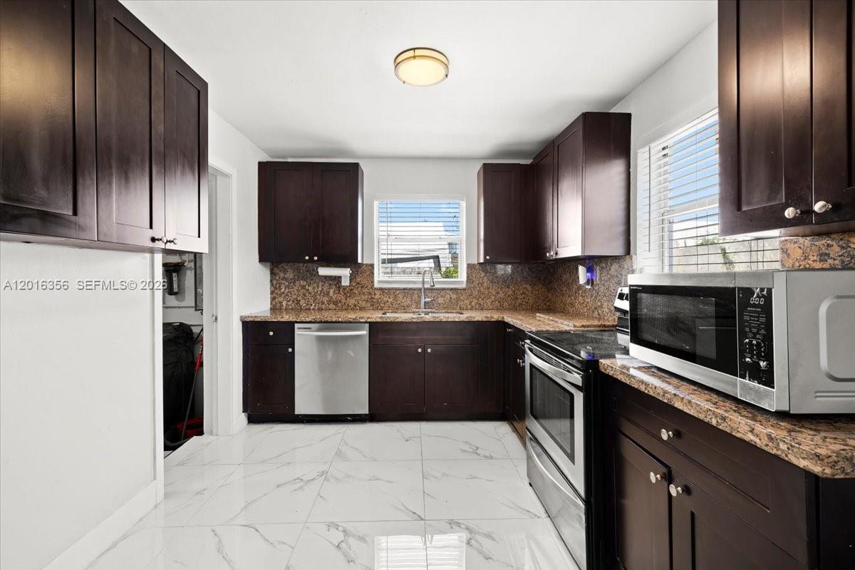 EMBASSY ESTATES - Residential