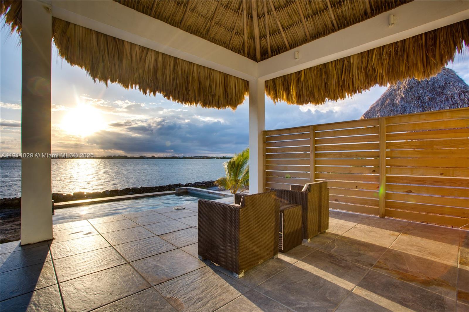 West Ambergris Caye - Land