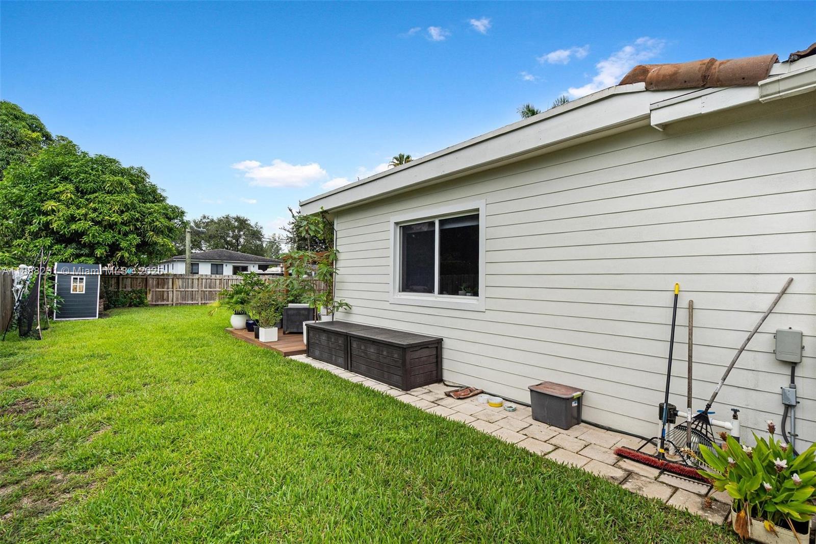 REV PL SEC 2 CC ESTATES - Residential Lease