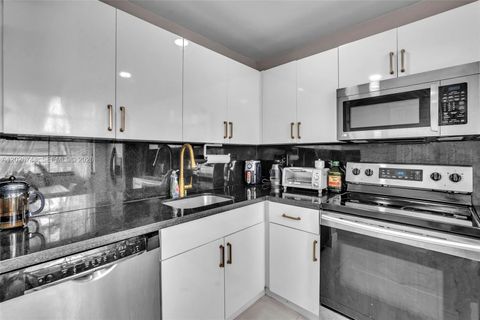 Tiny photo for 3571 Magellan Cir #343-4, Aventura, FL 33180 (MLS # A12026748)