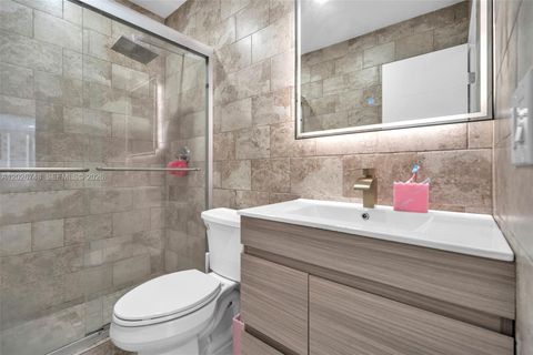 Tiny photo for 3571 Magellan Cir #343-4, Aventura, FL 33180 (MLS # A12026748)