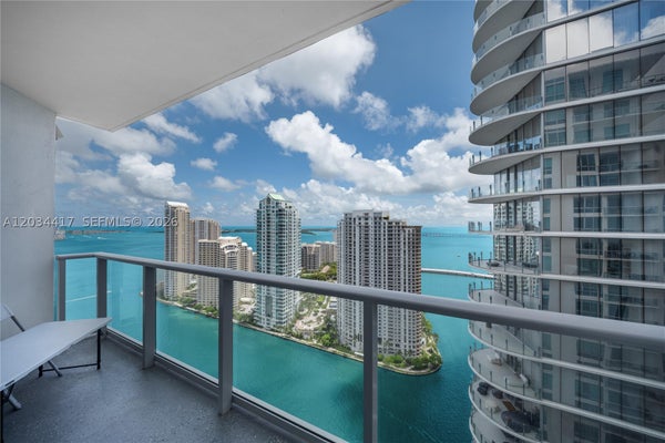 300 S BISCAYNE BLVD APT T-3406, MIAMI, FL 33131 - Image 395ee2d7cea66c3c7bf890feb2649fcc/1933398034