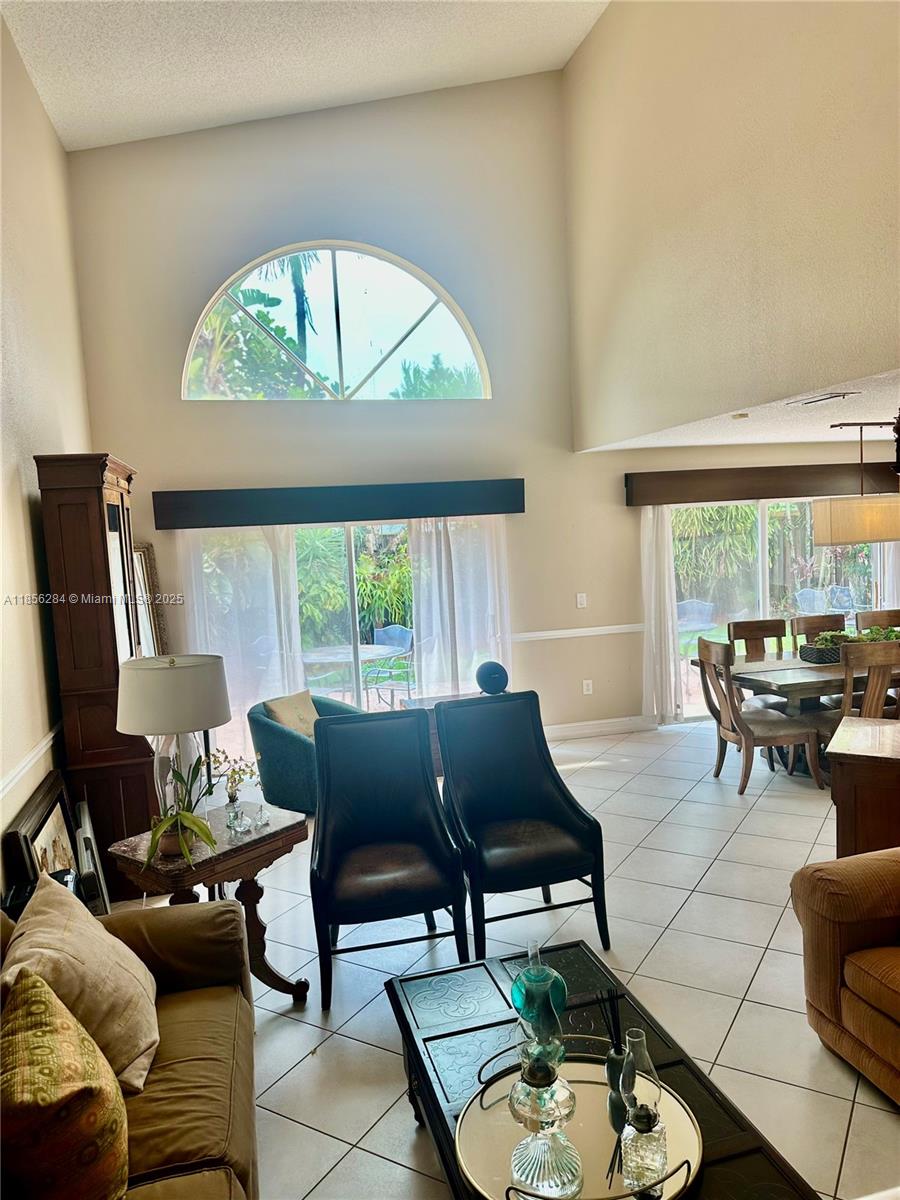 COSTA VERDE SEC 2 - Residential